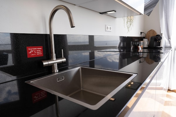Foto van Appartement Scherpenisse bij Oosterschelde - Vakantiehuis in Scherpenisse - Kitchen