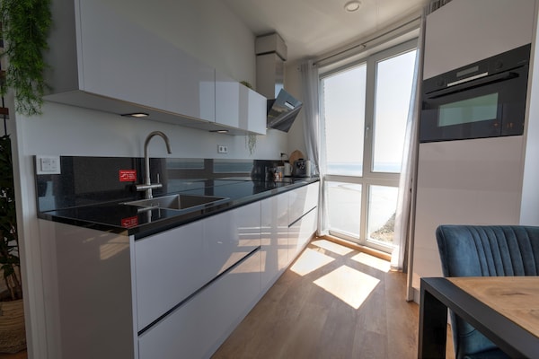 Foto van Appartement Scherpenisse bij Oosterschelde - Vakantiehuis in Scherpenisse - Kitchen
