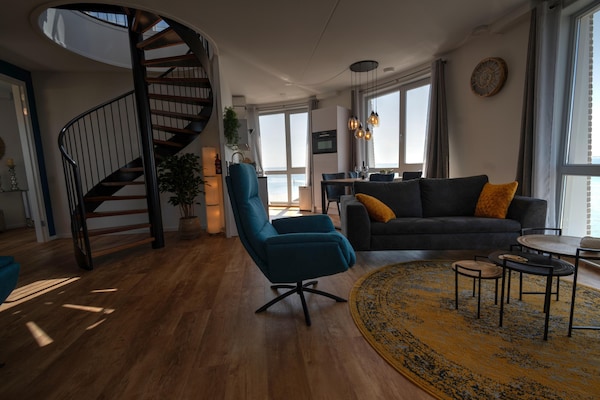 Foto van Appartement Scherpenisse bij Oosterschelde - Vakantiehuis in Scherpenisse - LivingRoom