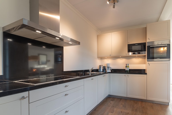 Foto van Vakantiehuis bij Zeeuwse stranden - Vakantiehuis in Colijnsplaat - Kitchen