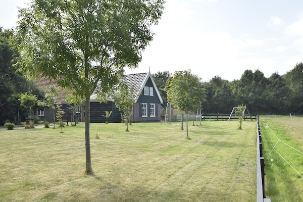 Foto van Vakantiehuis bij Lutjestrand Strand - Vakantiehuis in Hippolytushoef - GardenSummer