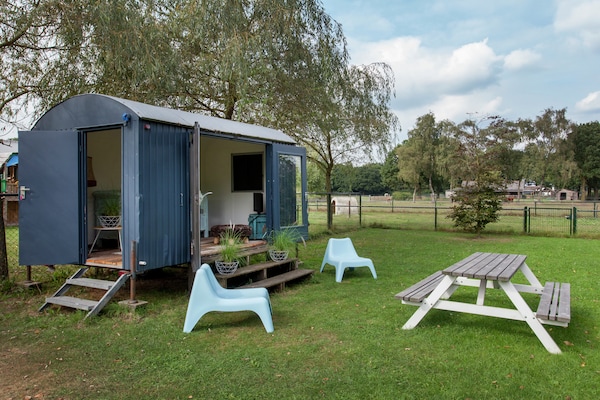 Foto van Huisje in Leenderstrijp natuurgebied - Vakantiehuis in Leende - RecreationRoom