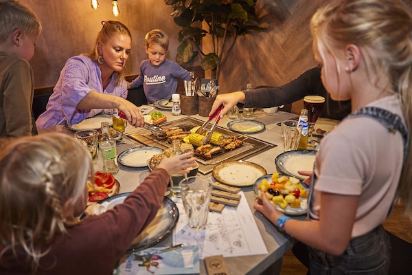 Foto van Boerderij in Limburg met Sauna & BBQ - Vakantiehuis in Roggel - ParkFacilities