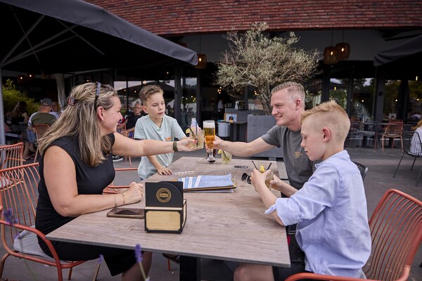 Foto van Boerderij in Limburg met Sauna & BBQ - Vakantiehuis in Roggel - ParkFacilities