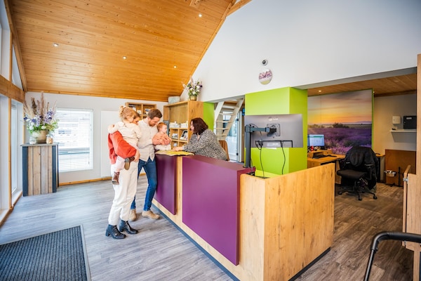 Foto van Tiny House met uitzicht op het bos - Vakantiehuis in Hoenderloo - ParkFacilities