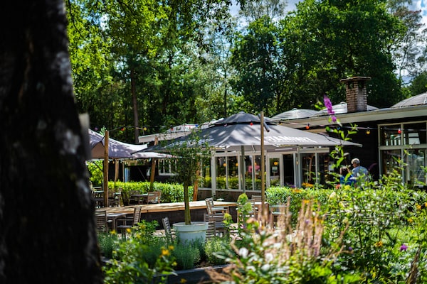 Foto van Tiny House met uitzicht op het bos - Vakantiehuis in Hoenderloo - ParkFacilities