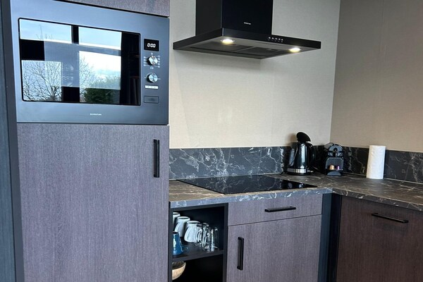 Foto van Privésauna bij Wellness Lodge in Drenthe - Vakantiehuis in Dalerveen - Kitchen