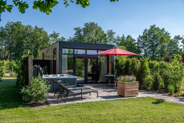 Foto van Privésauna bij Wellness Lodge in Drenthe - Vakantiehuis in Dalerveen - ExteriorSummer