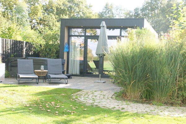 Foto van Privésauna bij Wellness Lodge in Drenthe - Vakantiehuis in Dalerveen - ExteriorSummer