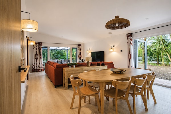 Foto van Premium saunalodge voor 8 personen in Slagharen - Vakantiehuis in Slagharen - DiningRoom