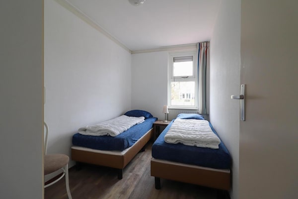 Foto van Premium wellnessvilla aan het water - Vakantiehuis in Makkum - BedRoom