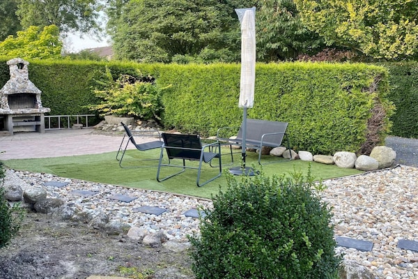 Foto van Chalet in Tzummarum bij Friese landschap - Vakantiehuis in Tzummarum - GardenSummer