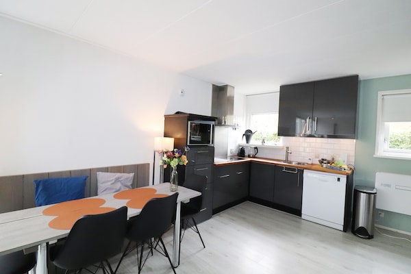 Foto van Vakantiehuis in Grou met Bubbelbad - Vakantiehuis in Grou - DiningRoom