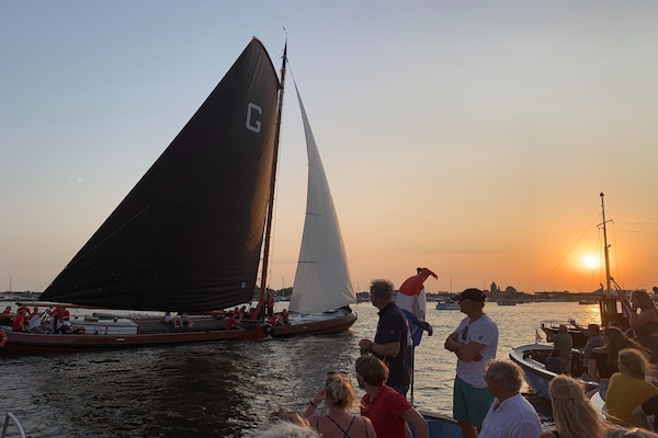 Foto van Twee vakantiehuizen tegenover elkaar - Vakantiehuis in grou - AreaSummer5KM