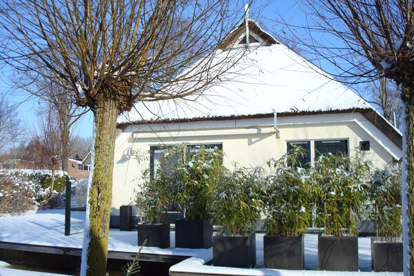 Foto van Vakantiehuis in Steendam bij Schildmeer - Vakantiehuis in Steendam - ExteriorWinter