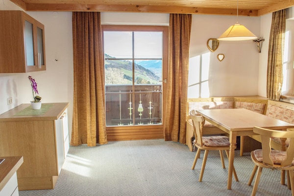 Foto van Appartement in Mittersill bij KitzSki Lift - Vakantiehuis in Mittersill - DiningRoom