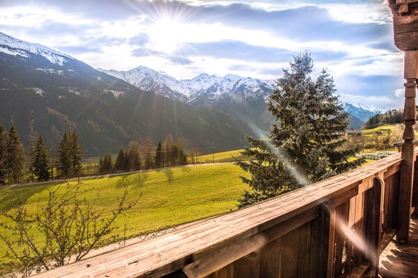 Foto van Appartement in Mittersill bij KitzSki Lift - Vakantiehuis in Mittersill - TerraceBalcony
