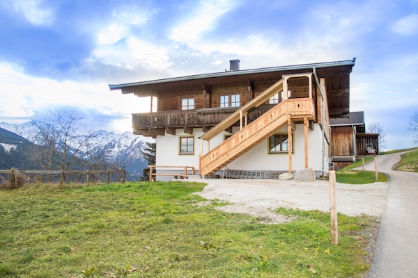 Foto van Appartement in Mittersill bij KitzSki Lift - Vakantiehuis in Mittersill - ExteriorSummer