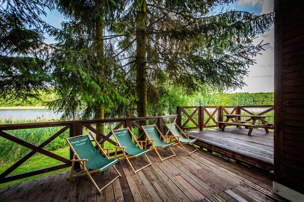 Foto van Vakantiehuis met terras, direct aan het meer - Vakantiehuis in Klepnica - TerraceBalcony