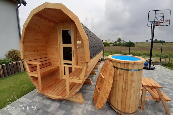 Foto van Ruim vakantiehuis, sauna en jacuzzi. - Vakantiehuis in Mielenko - Wellness