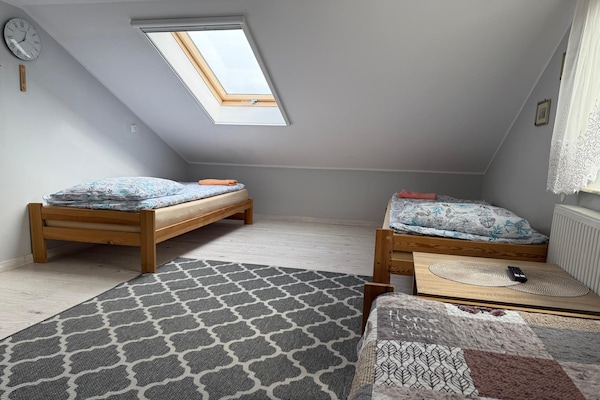 Foto van Vakantiehuis met twee verdiepingen - Vakantiehuis in Debina - BedRoom