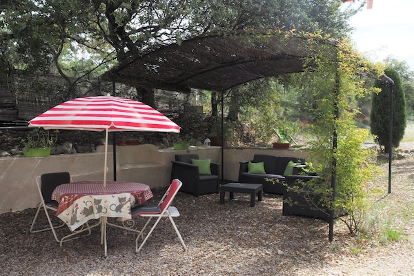 Foto van Chalet bij Mont Ventoux met Uitzicht - Vakantiehuis in Bédoin - TerraceBalcony