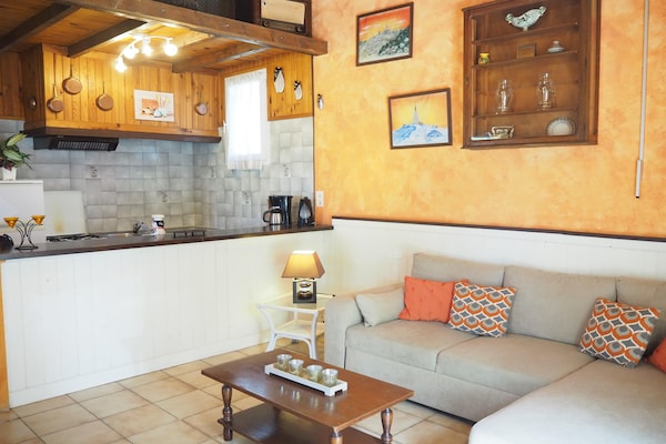 Foto van Chalet bij Mont Ventoux met Uitzicht - Vakantiehuis in Bédoin - LivingRoom