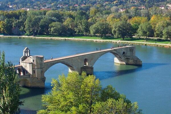 Foto van Appartement in Caderousse met zwembad - Vakantiehuis in Caderousse - AreaSummer20KM
