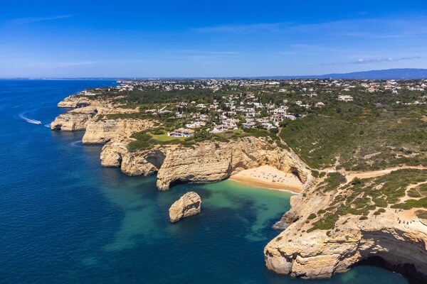 Foto van Vakantiehuis met terras, zeezicht - Vakantiehuis in Benagil - Outdoor