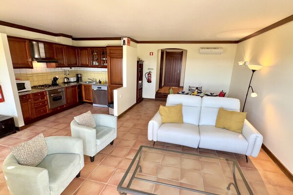 Foto van Villa in Benagil met privézwembad - Vakantiehuis in Benagil - LivingRoom