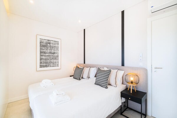 Foto van Villa in Galé met Privézwembad & BBQ - Vakantiehuis in  - Untagged