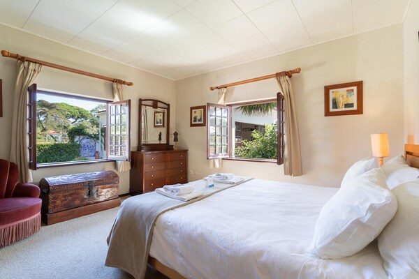 Foto van Privéverblijf in Sintra met bar en tuin - Vakantiehuis in Colares - BedRoom