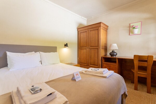 Foto van Privéverblijf in Sintra met bar en tuin - Vakantiehuis in Colares - BedRoom