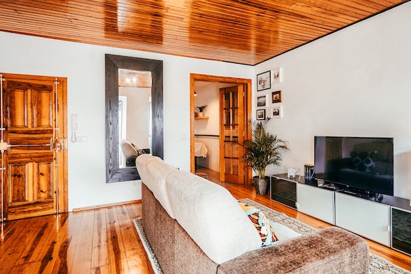 Foto van 1-bed in de buurt van Alfama en Santa Apolónia - Vakantiehuis in Lisboa ciudad - LivingRoom