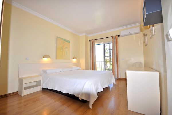 Foto van Villa in Vilamoura bij Falésia Strand - Vakantiehuis in Quarteira - BedRoom