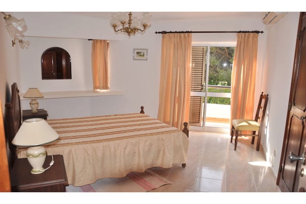 Foto van Villa in rustieke stijl met prive zwembad - Vakantiehuis in Vilamoura - BedRoom