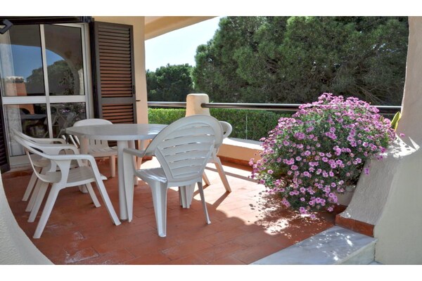 Foto van Villa in rustieke stijl met prive zwembad - Vakantiehuis in Vilamoura - TerraceBalcony