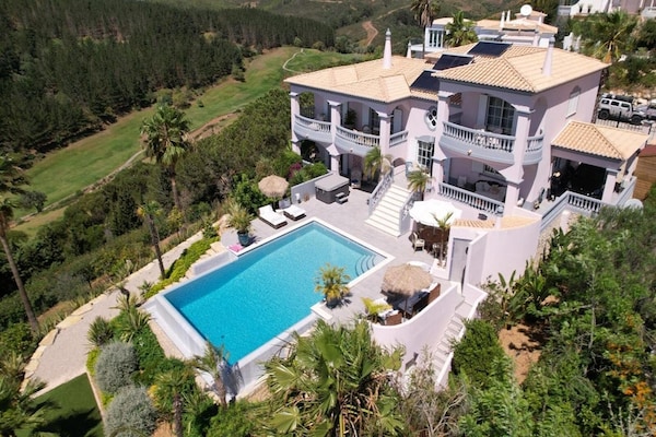 Foto van Luxe villa voor 2 personen in Budens - Vakantiehuis in Budens - ExteriorSummer