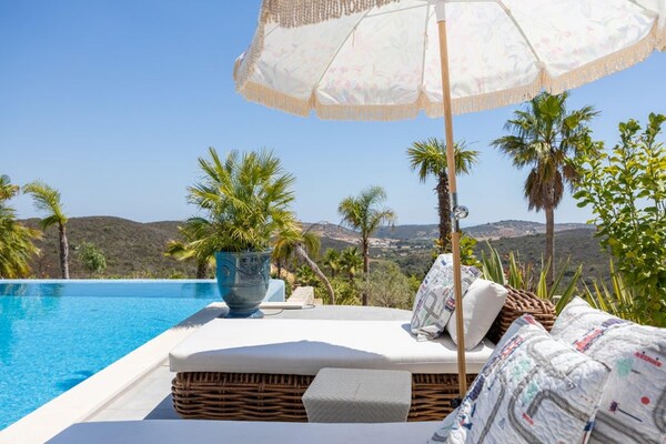 Foto van Luxe villa voor 2 personen in Budens - Vakantiehuis in Budens - PoolOfHouse