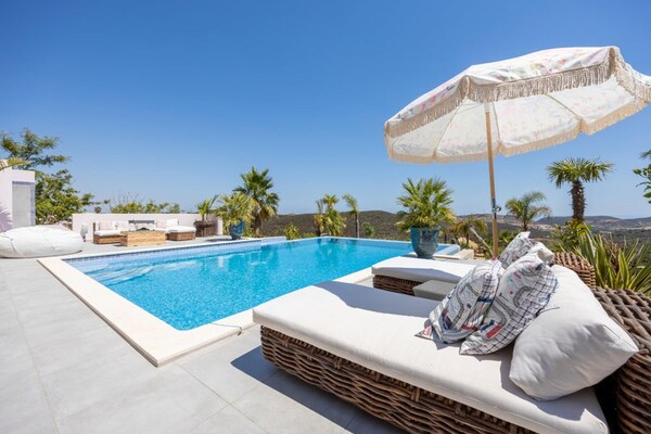 Foto van Luxe villa voor 2 personen in Budens - Vakantiehuis in Budens - PoolOfHouse