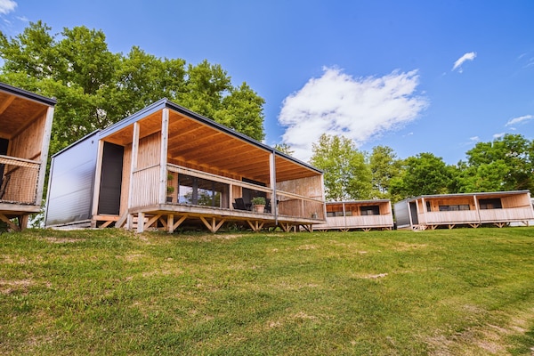 Foto van Three Bedroom Mobile Home 15/021 - Vakantiehuis in Catez ob Savi - Outdoor