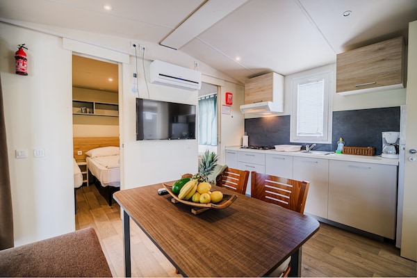 Foto van Three Bedroom Mobile Home with Lake View (owner 3) - Outdoor