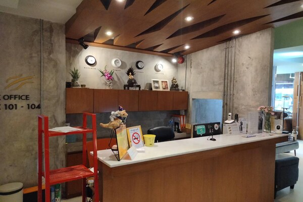 Foto van Premier Deluxe Comfort | Modern & Relaxing - Vakantiehuis in Bangkok - HallReception