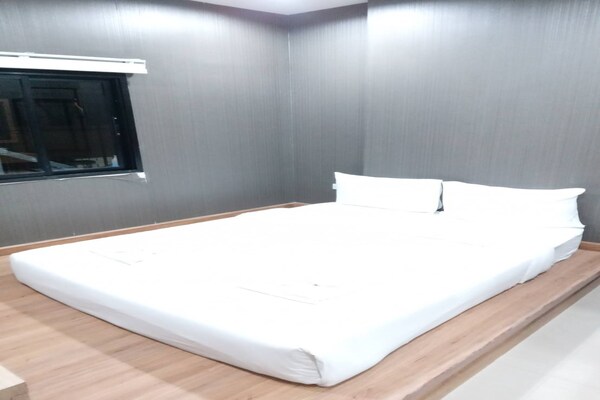 Foto van Premium Double Retreat | Unwind in Style - Vakantiehuis in Bangkok - BedRoom