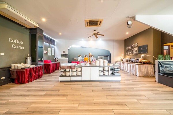 Foto van Thailand Triple Suite | Ruim groepsverblijf - Vakantiehuis in Pattaya - HallReception