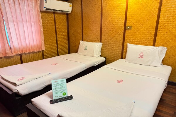 Foto van Privékamer met twee eenperso| Eenvoudig en schoon - BedRoom