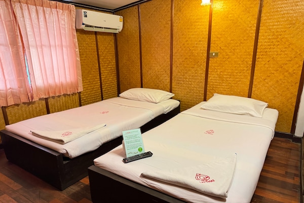 Foto van Privékamer met twee eenperso| Eenvoudig en schoon - BedRoom