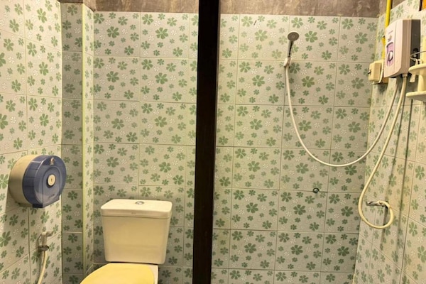 Foto van Privé DBL-retraite|Gedeelde badkamer rustige sfeer - BedRoom