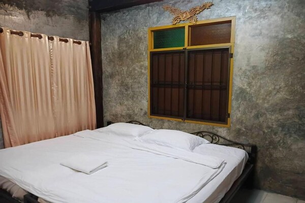 Foto van Privé DBL-retraite|Gedeelde badkamer rustige sfeer - BedRoom