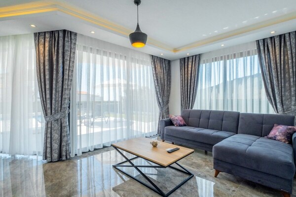 Foto van Villa in Kalkan met zwembad - Vakantiehuis in Kalkan - Untagged